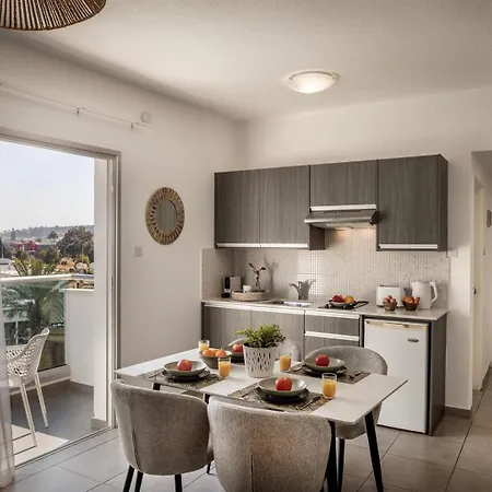 Apartment Somantonia