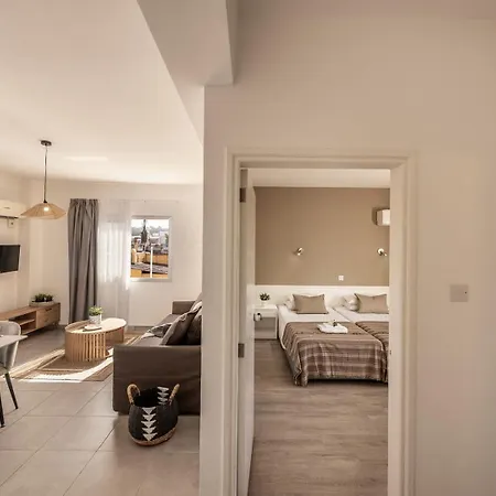 Somantonia Apartment